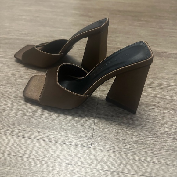 Princess Polly Brown Mules - Picture 2 of 4